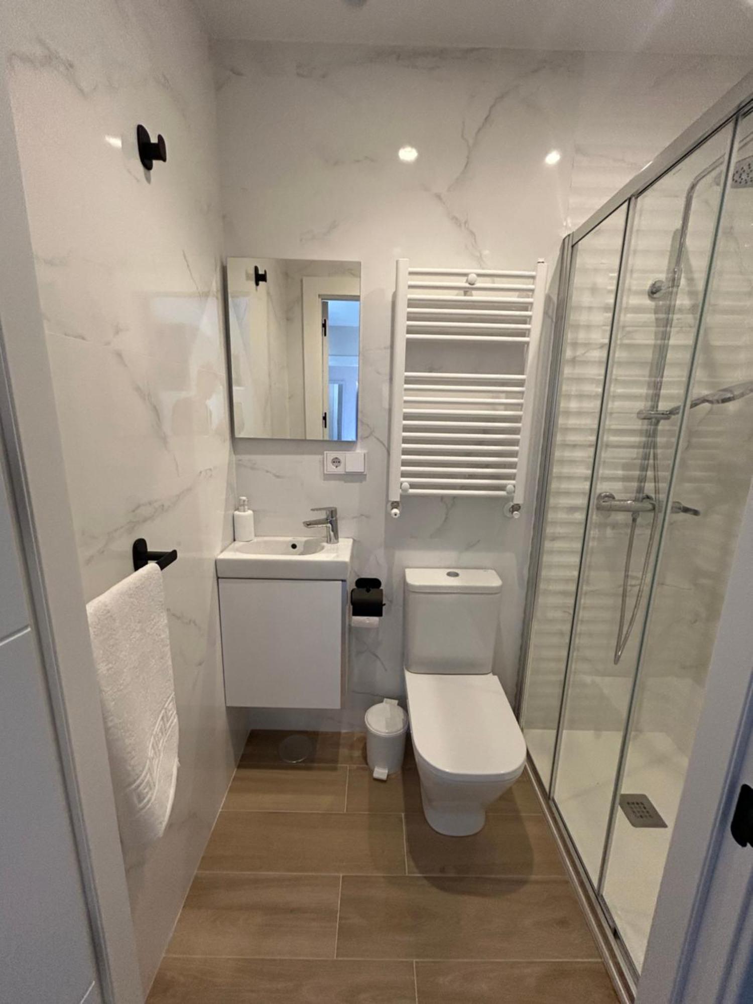 Apartamentos San Roque Arenas De Cabrales Ngoại thất bức ảnh